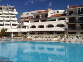 Отель Apartment next to 3 excellent Beaches Costa Adeje  Адехе